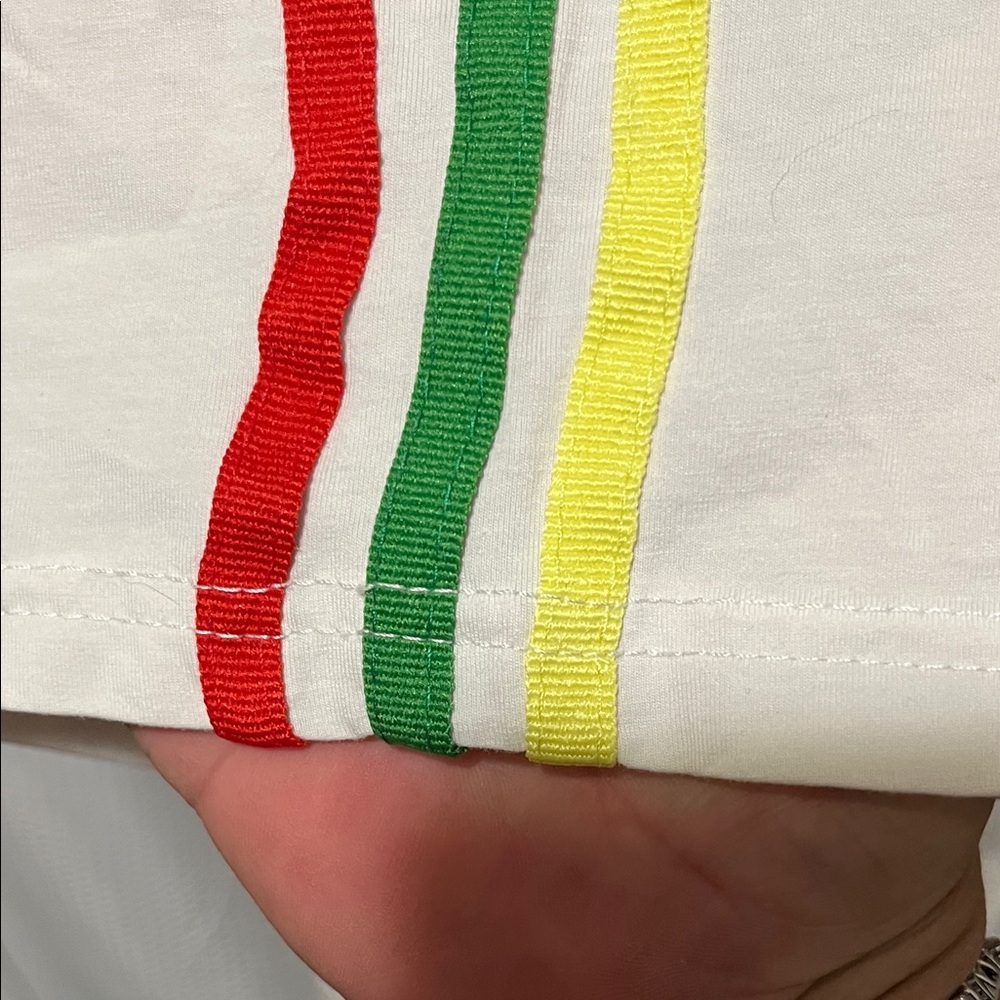 Gucci White Tee With Multicolor Logo - image 8